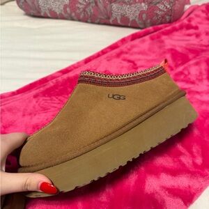 UGG Tasman Platform Slippers